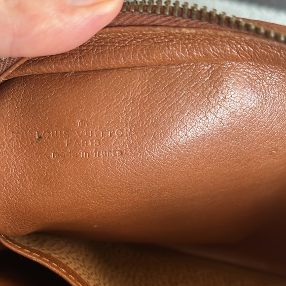 Vintage Louis Vuitton camera bag monogram - Picture 9 of 16